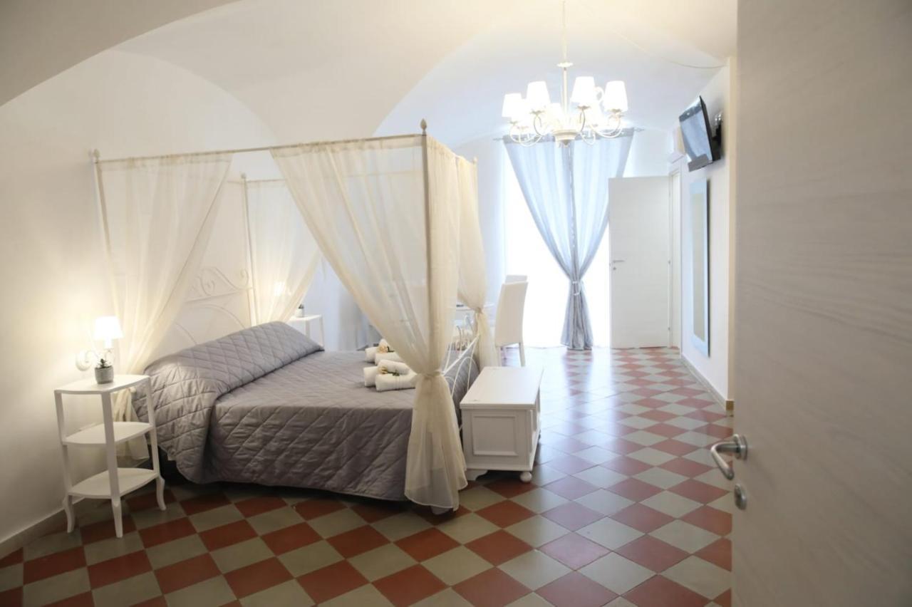 La Maison Piazza Del Popolo มันเฟรโดเนีย ภายนอก รูปภาพ