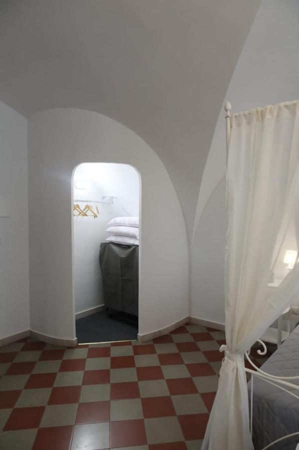 La Maison Piazza Del Popolo มันเฟรโดเนีย ภายนอก รูปภาพ