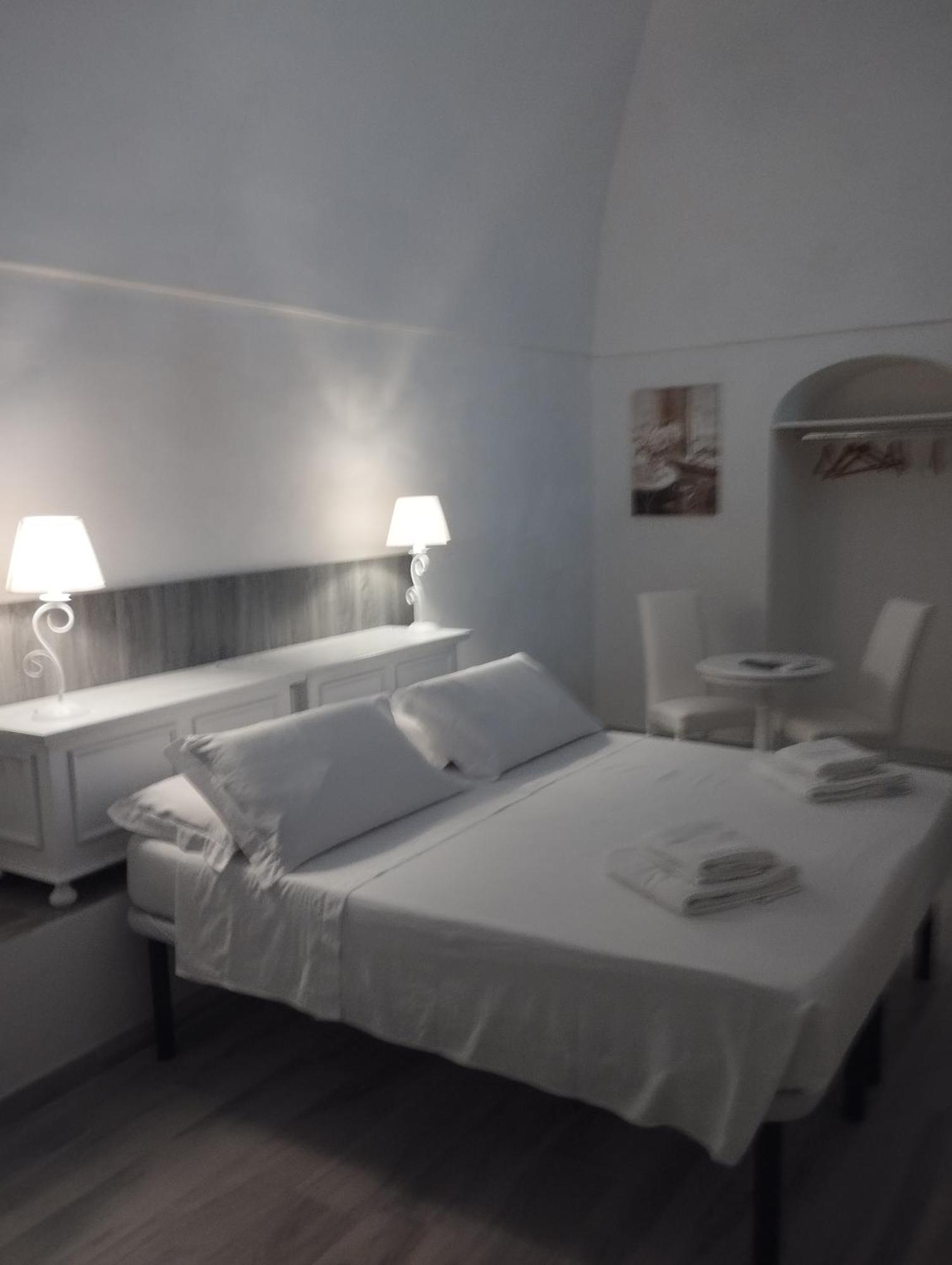 La Maison Piazza Del Popolo มันเฟรโดเนีย ภายนอก รูปภาพ